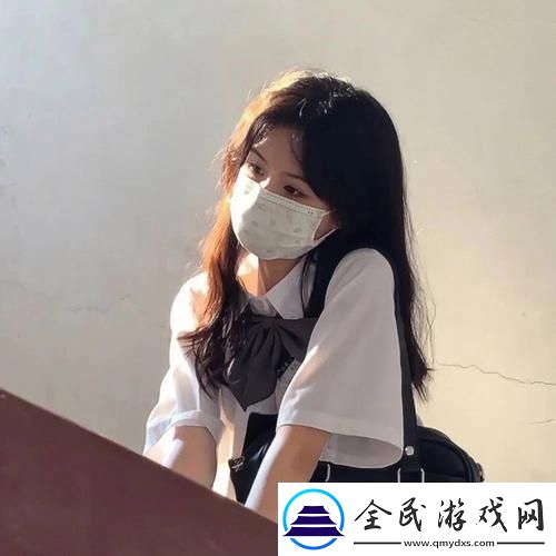 坐在學(xué)霸的大紫根上背單詞