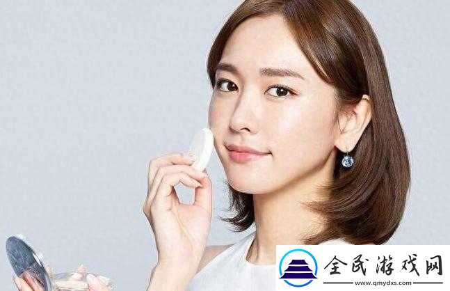 日系裸妝女士靜脈曲張