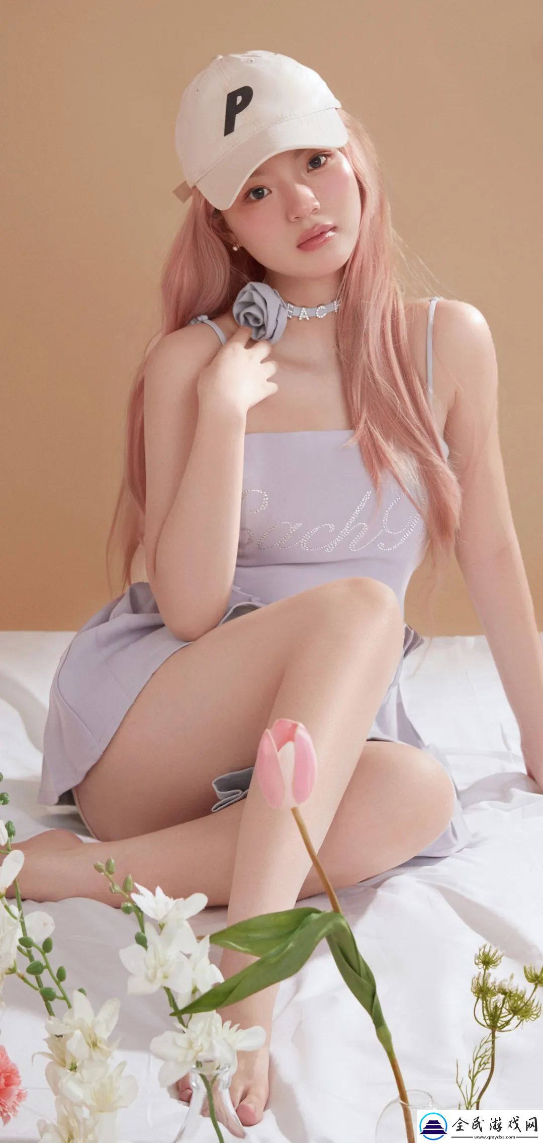 提槍進洞風云涌玉門迎