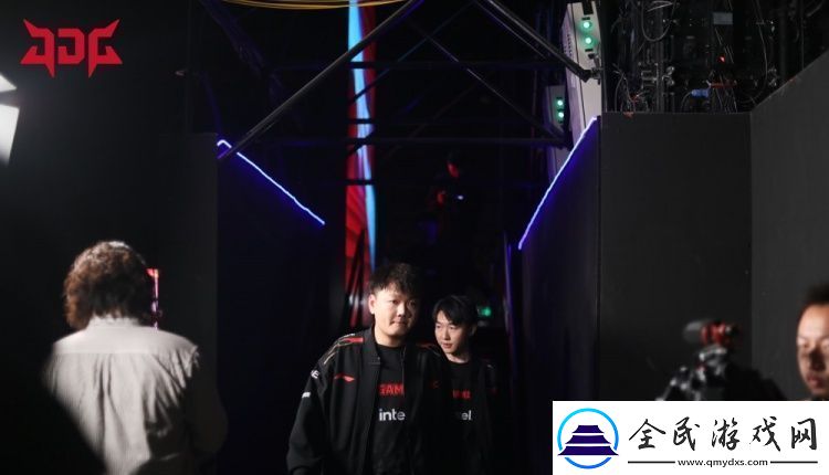 戰斗！爽！JDG分享昨日交手WBG賽后返圖