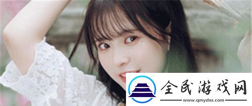 剛?cè)胨杏X巨大的東西在動