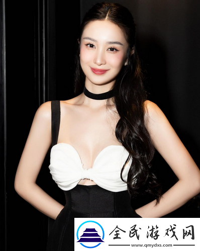 一面膜胸口一面膜下免費印度，網友：這種護膚方式堪稱神仙操作!
