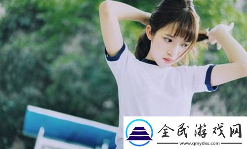 已滿十八歲從此進入戴好耳機的年輕人，網友：音效太炸裂，感受極致的沉浸式體驗！