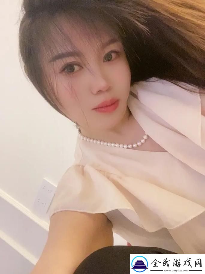 免費(fèi)成年人??美女女
